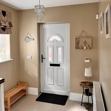 Holiday home Spacious 4 Bedroom Perfect Location Buncrana